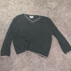 Women’s sweater